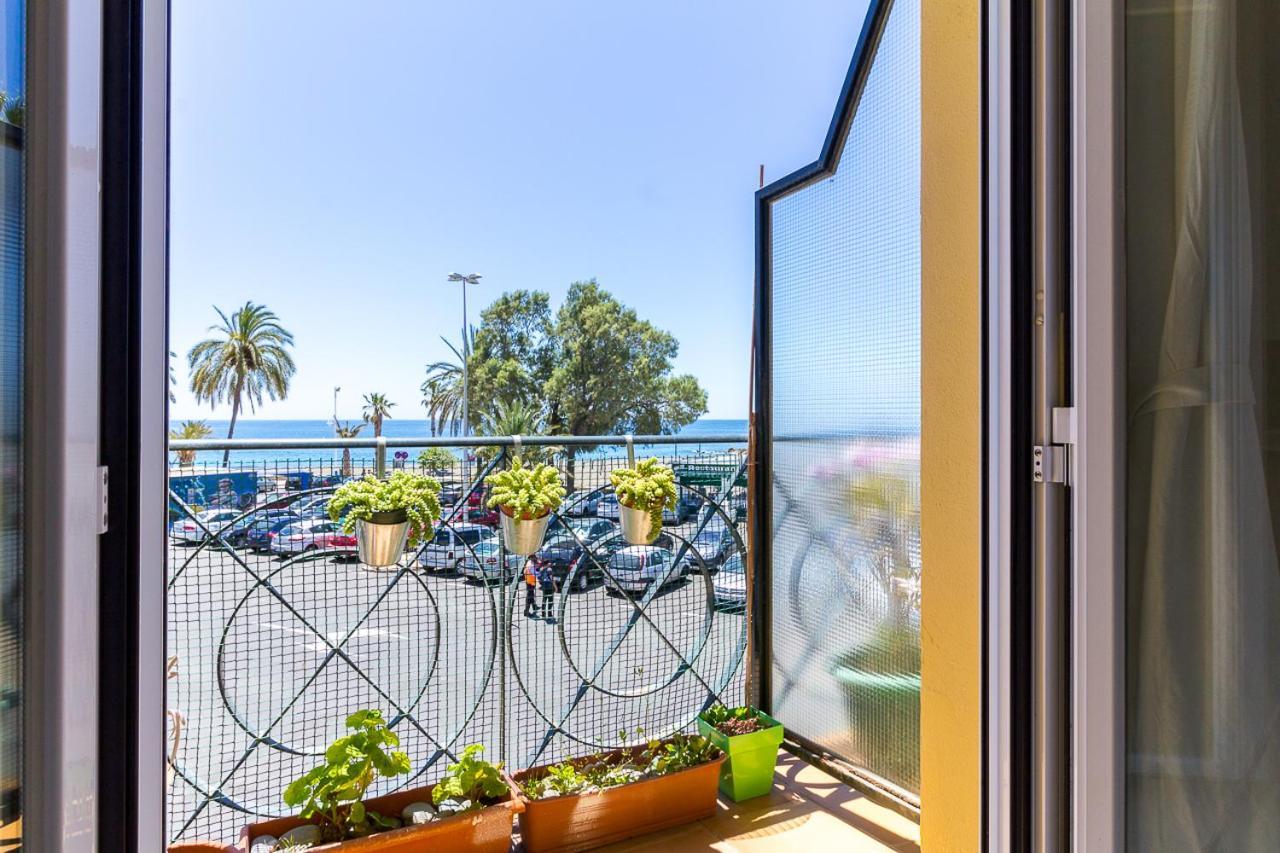 Soek Pedregalejo Seafront Holidays Homes Malaga Exterior photo